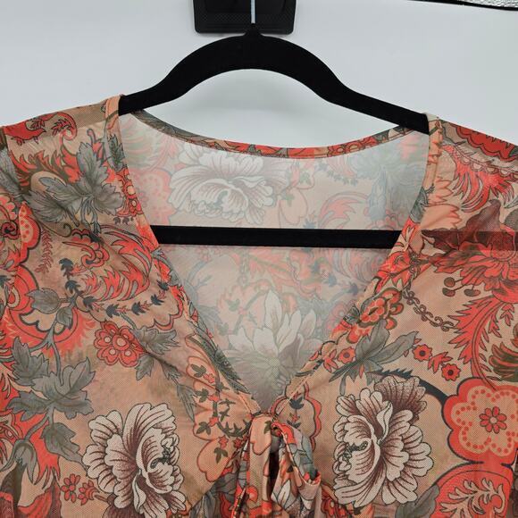 SHEIN Women's Mesh Sheer Floral Paisley Boho Bell Sleeve V Neck Top Size Small - Picture 3 of 11